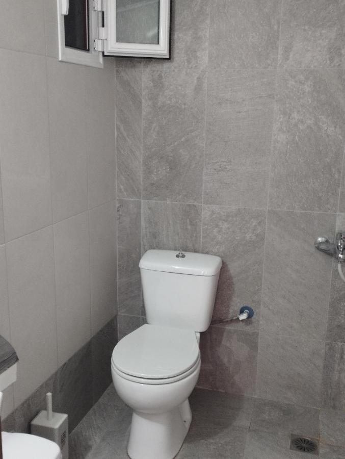 Στούντιο Στη Στοά Βαρβουτσή #1 Appartement Kalamáta Buitenkant foto